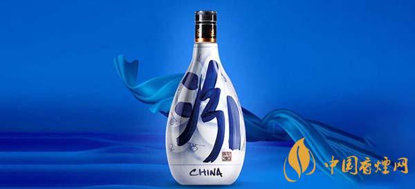 最新42度汾酒青花清香型白酒價(jià)格圖片 青花汾酒多少錢(qián)一瓶