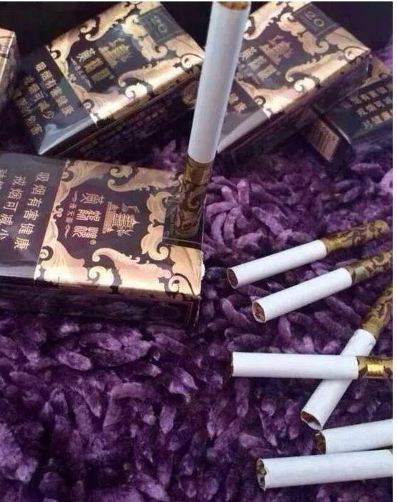 黃鶴樓漫天游，除了短貴沒(méi)別的毛病