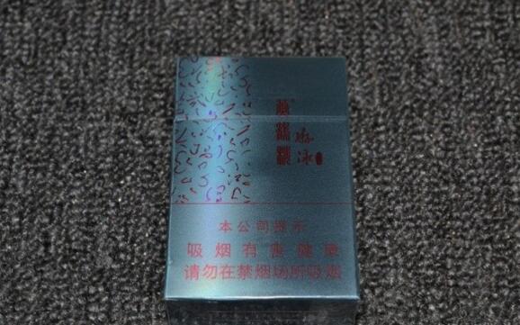 黃鶴樓游泳回歸，爺爺輩最喜愛的香煙品牌