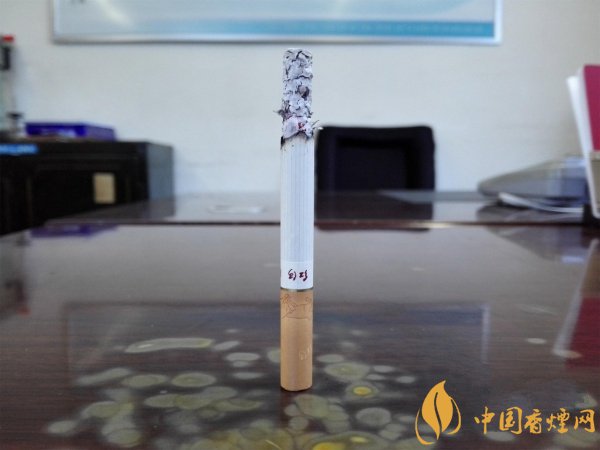 紅河煙軟88精品好抽嗎 回味大眾經典紅河軟88煙香