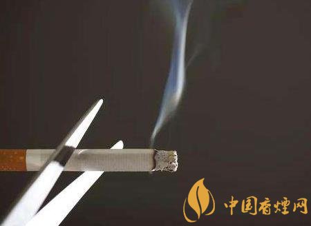 吸煙和戒煙之間如何權衡 吸煙應該注意場合！